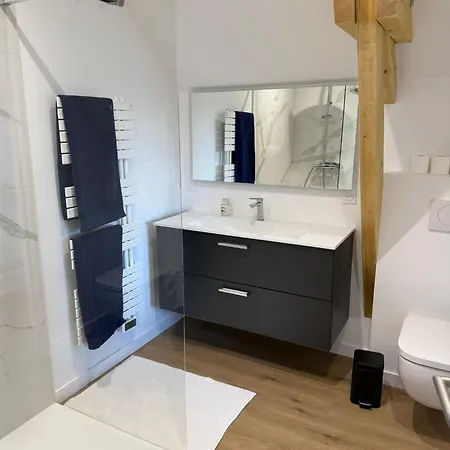 Le 52 - Votre Confort, Au Calme & A Proximite De Apartament