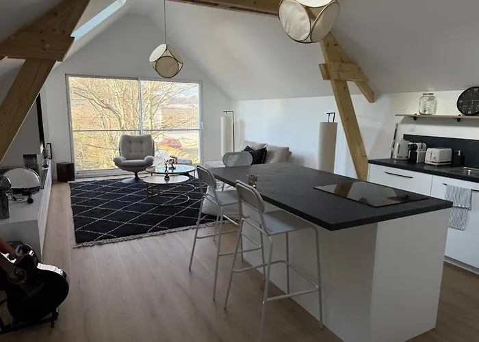 Le 52 - Votre Confort, Au Calme&à Proximité De Appartamento